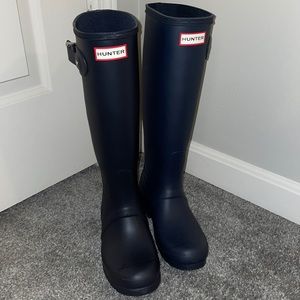 Blue hunter boots *brand new*